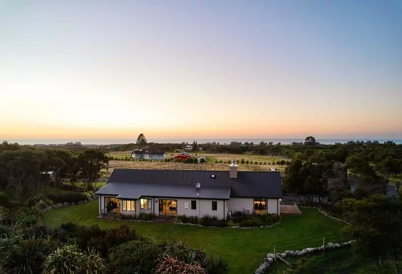 Hotelli Manakau Lodge