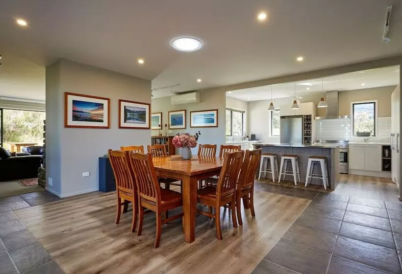 Hotelli Manakau Lodge
