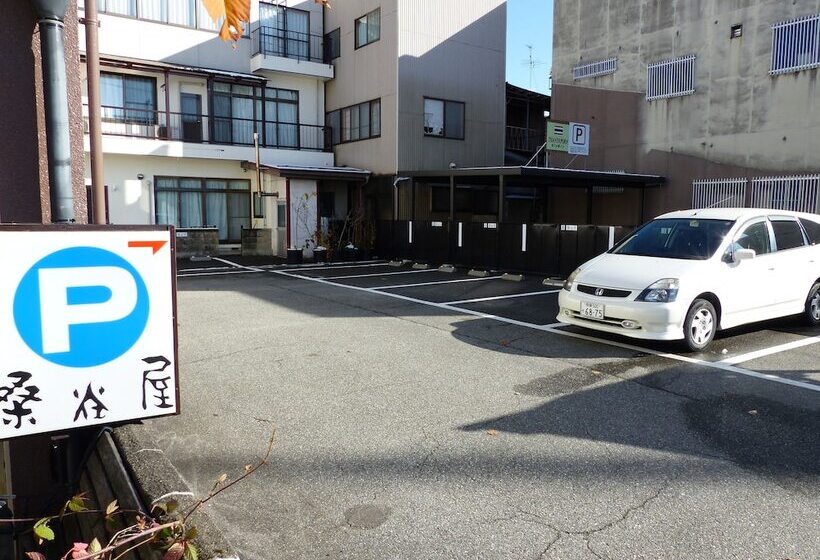 酒店 Minshuku Kuwataniya