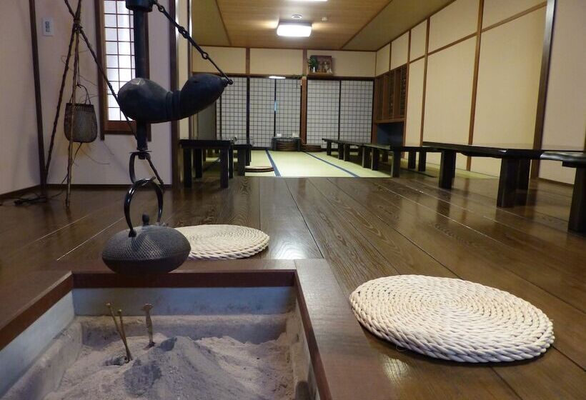 酒店 Minshuku Kuwataniya