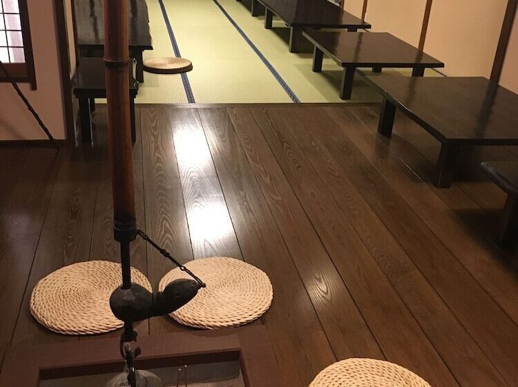 酒店 Minshuku Kuwataniya