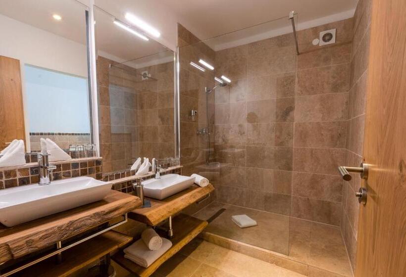 فندق Monte Vita Tirol   Apartments