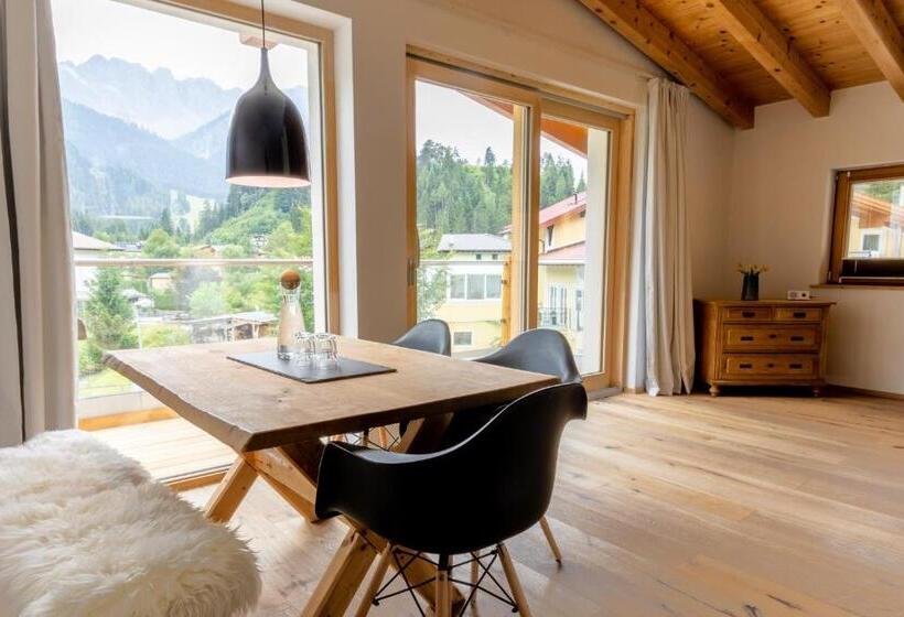 فندق Monte Vita Tirol   Apartments