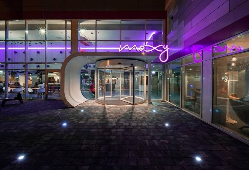 فندق Moxy Milan Malpensa Airport
