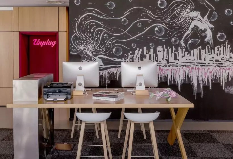 Szálloda Moxy Milan Malpensa Airport