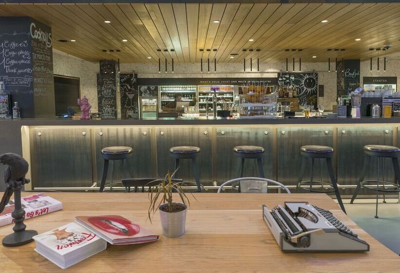 فندق Moxy Milan Malpensa Airport