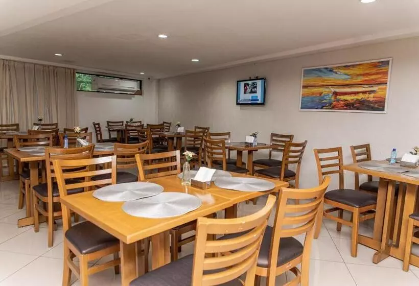 ホテル Nobile Inn Cabo Branco