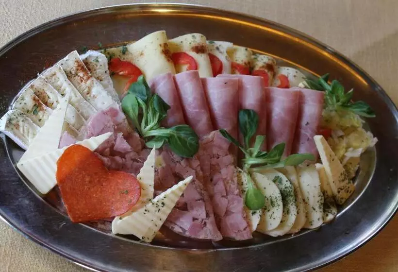 호텔 Schäfflerhof