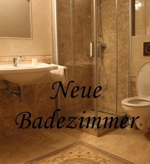 Отель Schäfflerhof