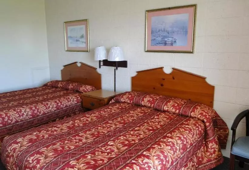 Отель Sea Gypsy Inn