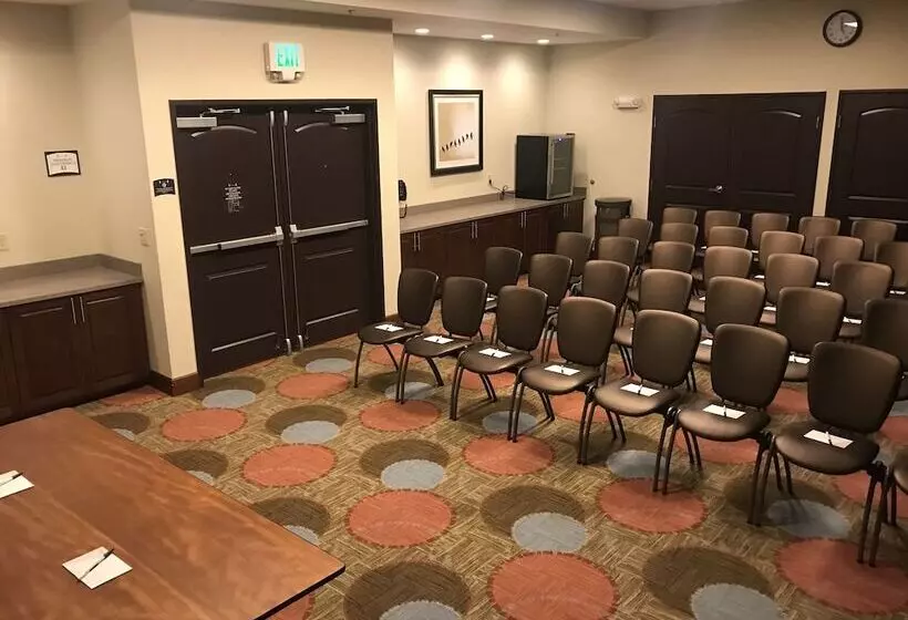 فندق Staybridge Suites Seattle Fremont, An Ihg