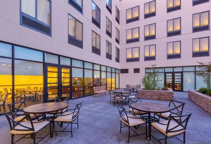 فندق Staybridge Suites Seattle Fremont, An Ihg