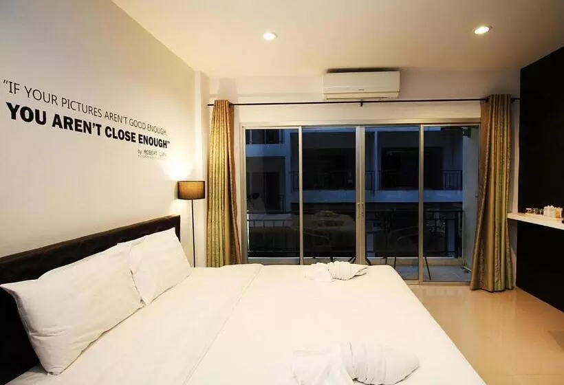 酒店 The Artist House