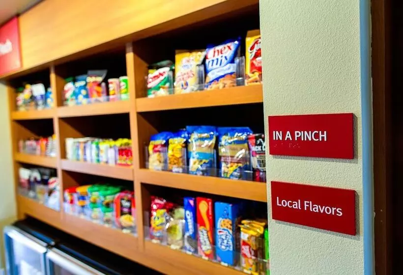 فندق Towneplace Suites By Marriott Lancaster