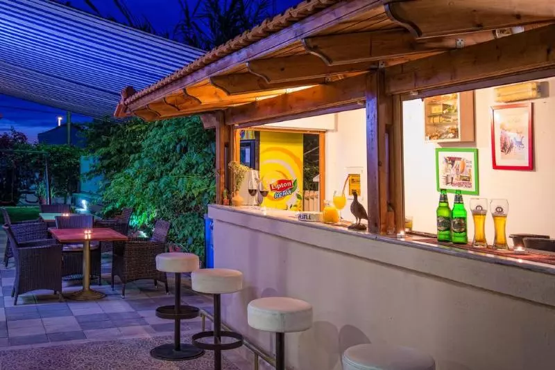 Marianthi Apts By Estia