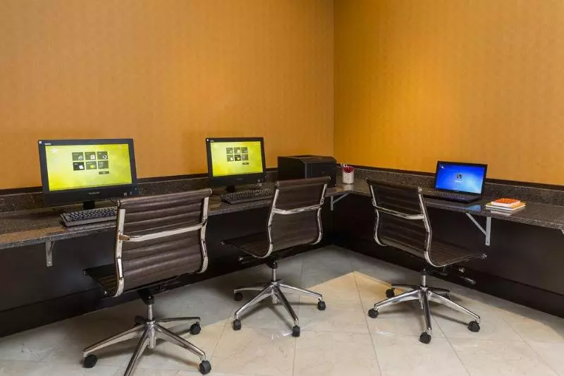 Residence Inn By Marriott Youngstown Warren/niles