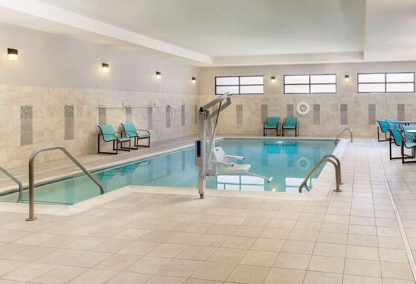 Residence Inn By Marriott Youngstown Warren/niles