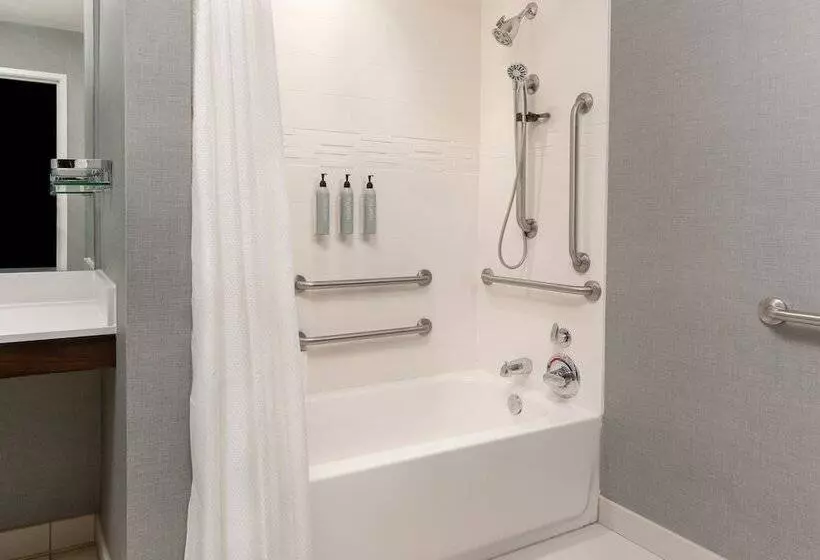 Residence Inn By Marriott Youngstown Warren/niles