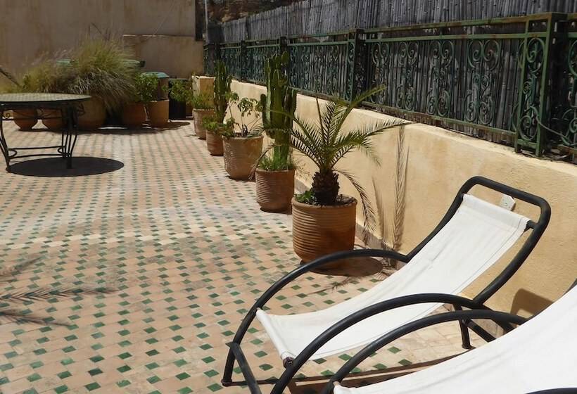 里亚德 Ryad Mabrouka