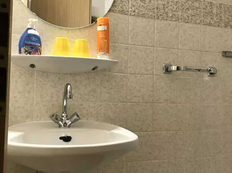 Retkeilymaja Gästehaus Viktoria