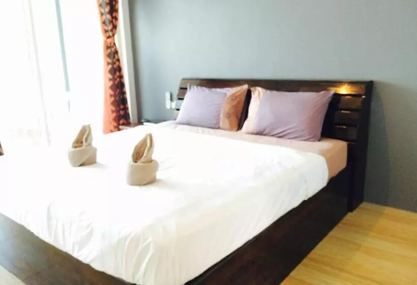 Retkeilymaja Maehaad Garden Inn