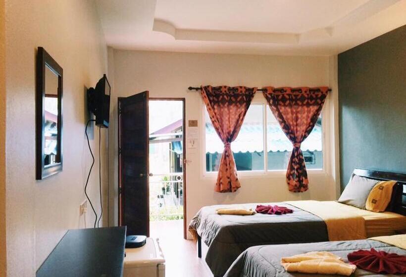 הוסטל Maehaad Garden Inn