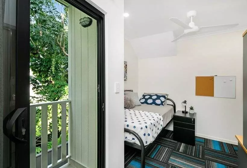 هاستل Mihaven Shared Living   Pembroke St