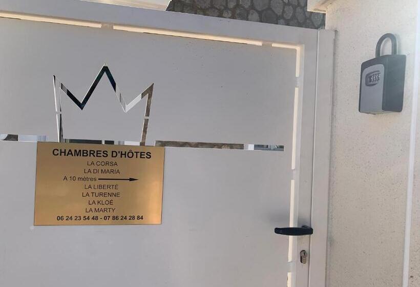 ベッドアンドブレックファースト Le Marty