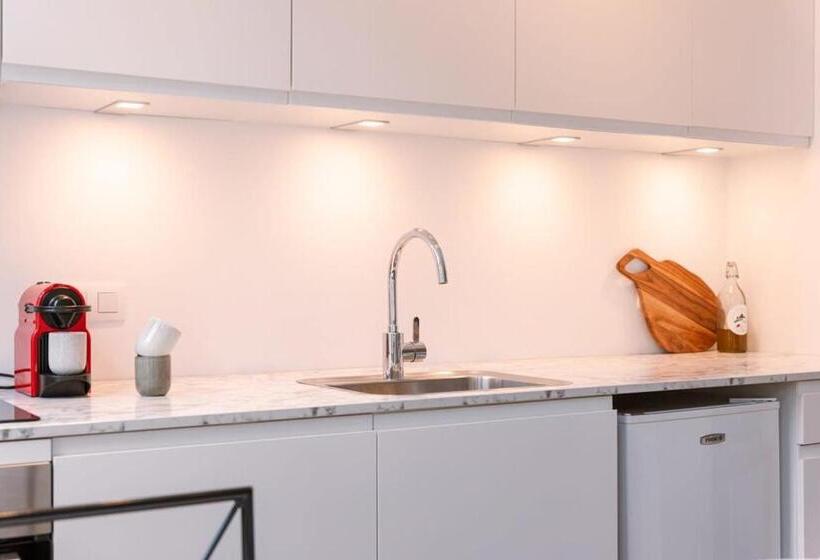 Spacious Apartment In The Heart Of Antwerp