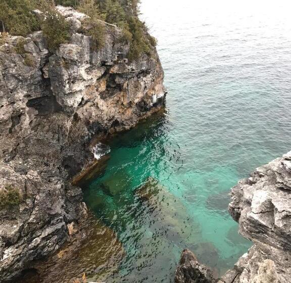 Tobermory Peaceful Private Entire Cottage Log Home Spacious Fully Equipped