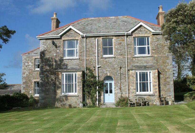 Trevanger Farm Bed And Breakfast