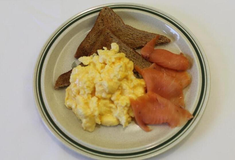 Trevanger Farm Bed And Breakfast