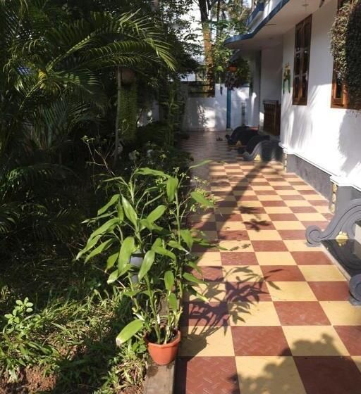 Blue Sophy Residency