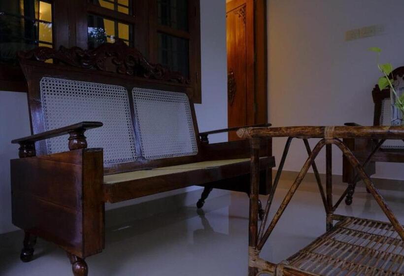 Blue Sophy Residency