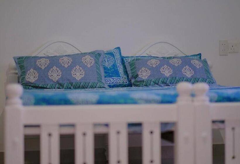 Blue Sophy Residency