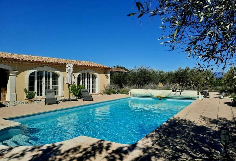 Echappée En Provence