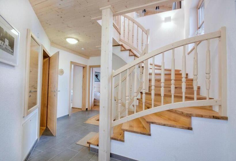 Grünerstein Chalet Jungbrunnen