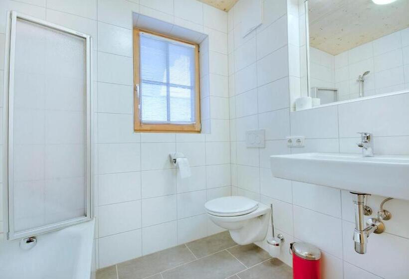 Grünerstein Chalet Jungbrunnen