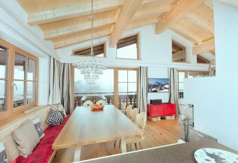 Grünerstein Chalet Jungbrunnen