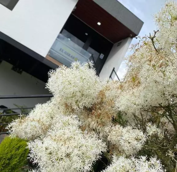 Majatalo Hospedaje El Girasol Tababela