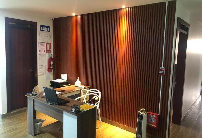 Panzió Hospedaje El Girasol Tababela