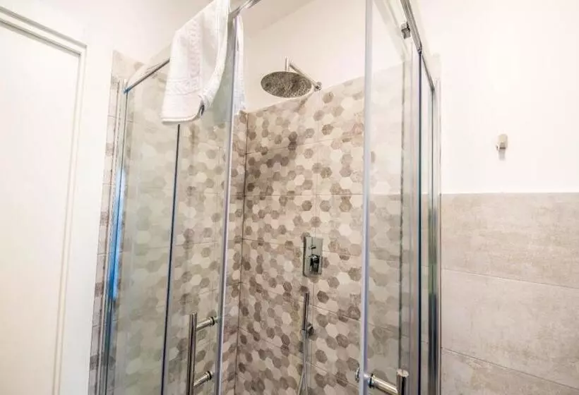 پانسیون Il Gelso Guest House