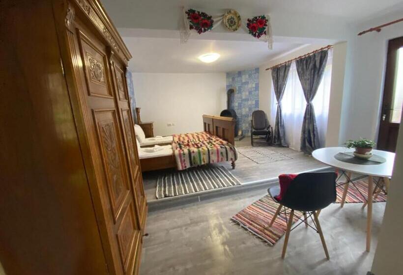 مبيت وإفطار Căsuța Din Pădure