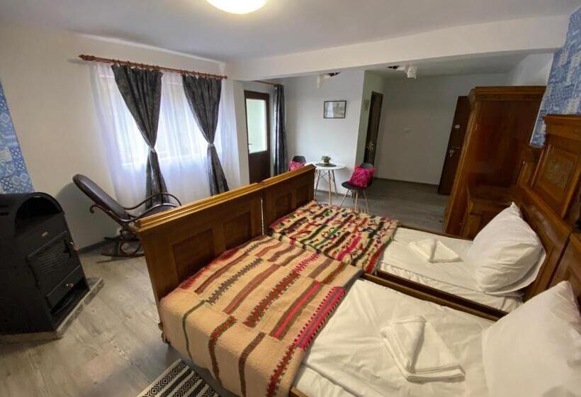 مبيت وإفطار Căsuța Din Pădure