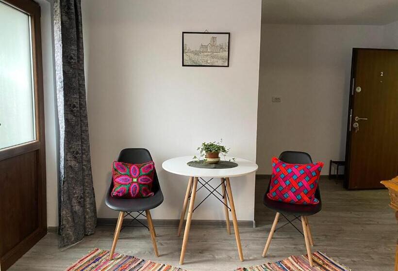 مبيت وإفطار Căsuța Din Pădure