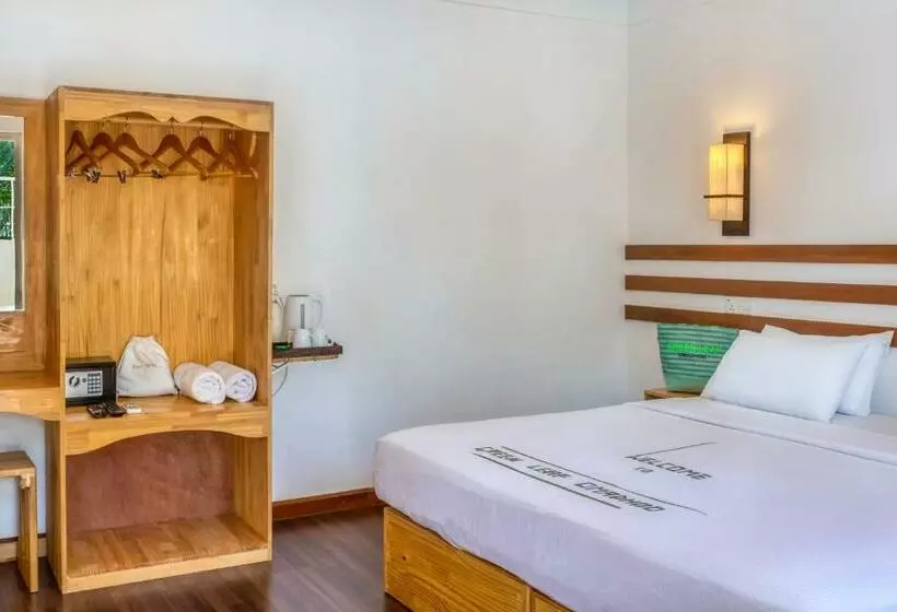 Green Leaf Guest House   Omadhoo