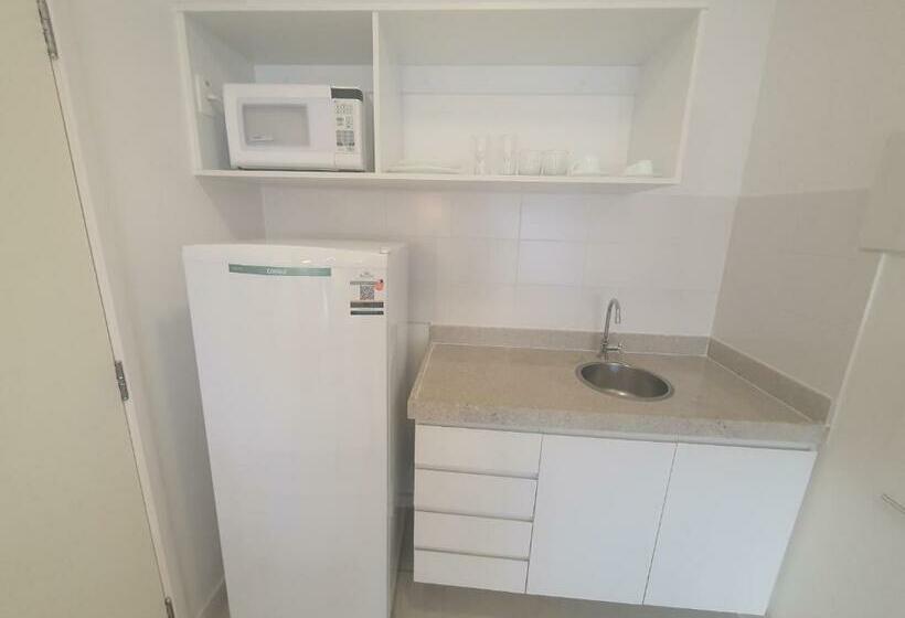 בית מלון כפרי Fusion Express, Garagem+internet+lazer