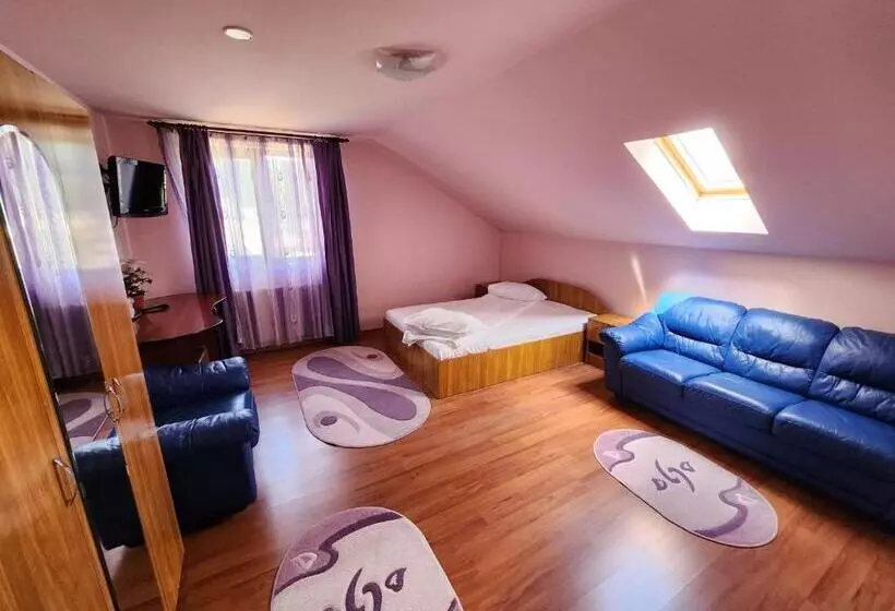 Hotelli Vila Dolly