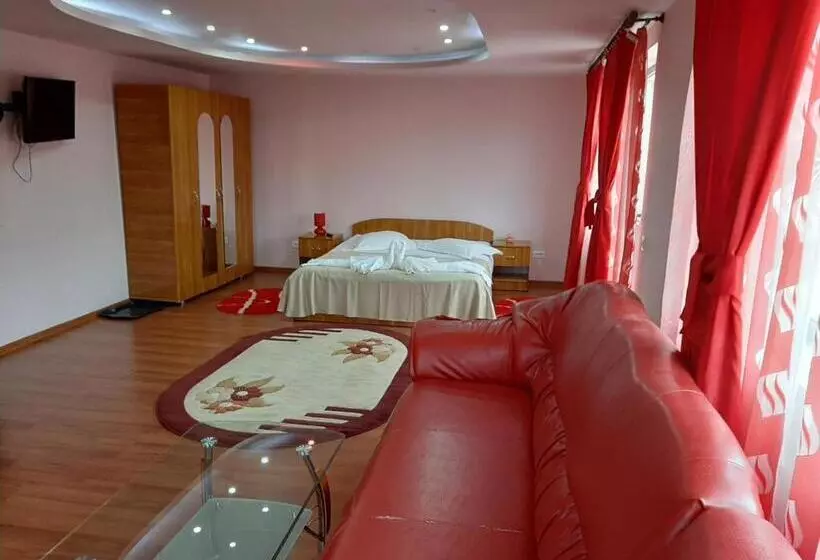 Hotelli Vila Dolly
