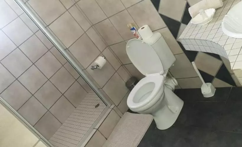 ペンション Travellers Joy Guest House